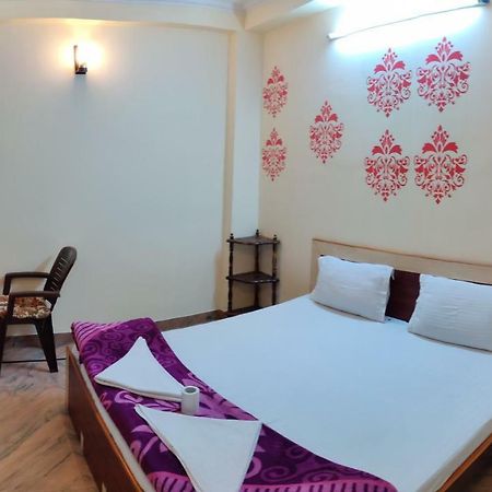 Madhav Guest House ชัยปุระ ภายนอก รูปภาพ