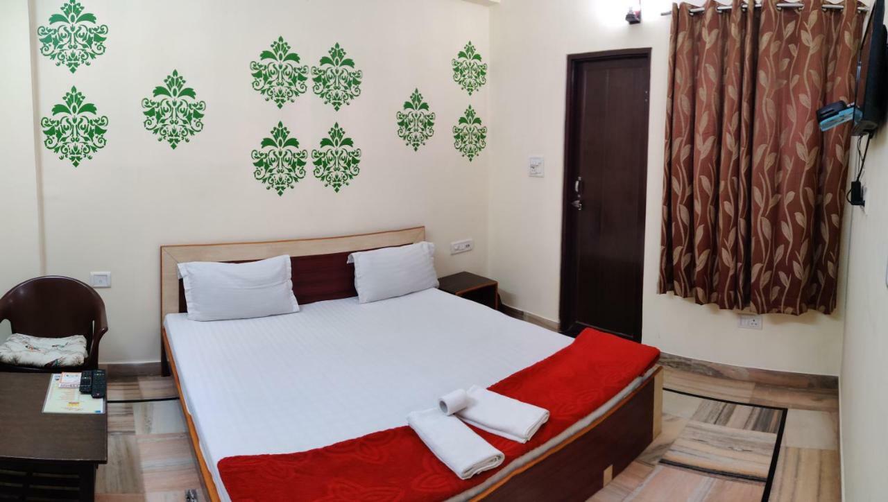 Madhav Guest House ชัยปุระ ภายนอก รูปภาพ