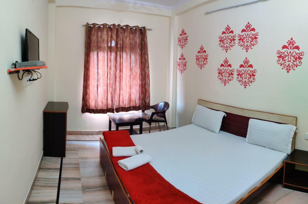 Madhav Guest House ชัยปุระ ภายนอก รูปภาพ